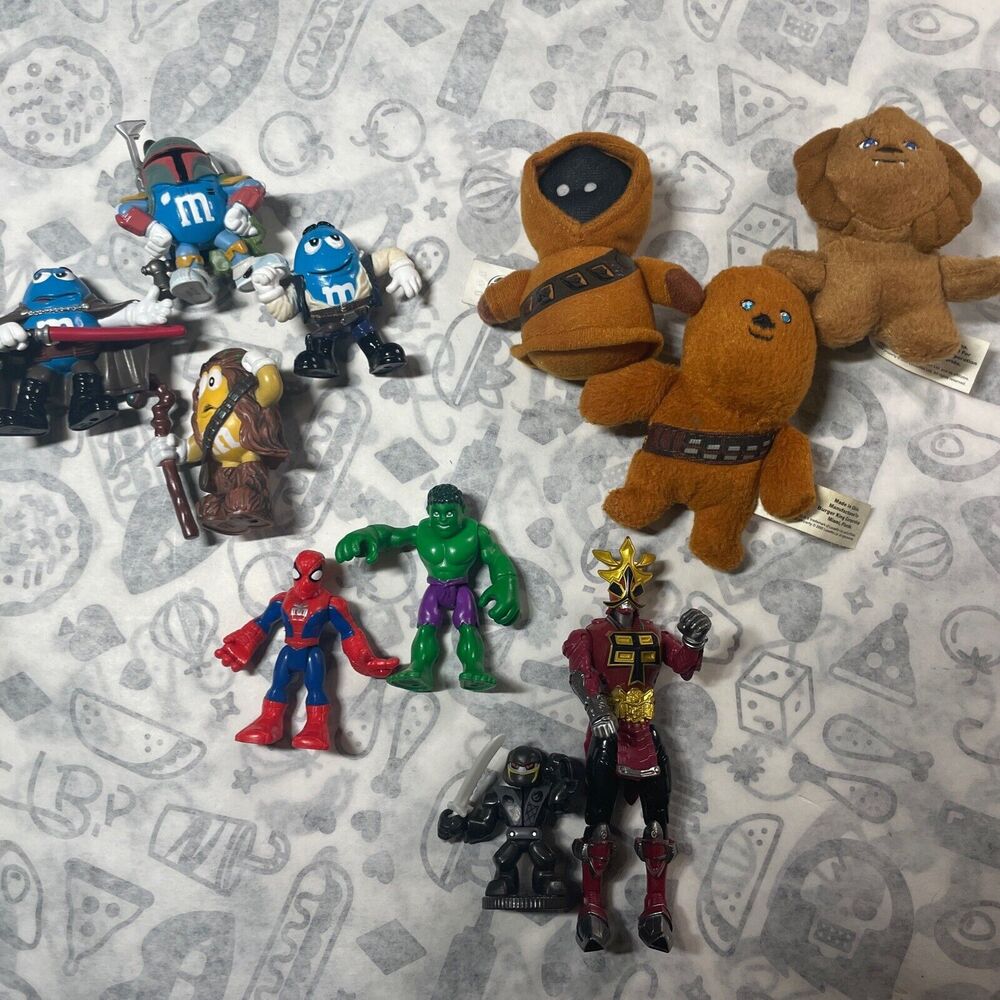 Star Wars Marvel And Baka With Micro Stuffies Mix Lot Of 11 Collectibles